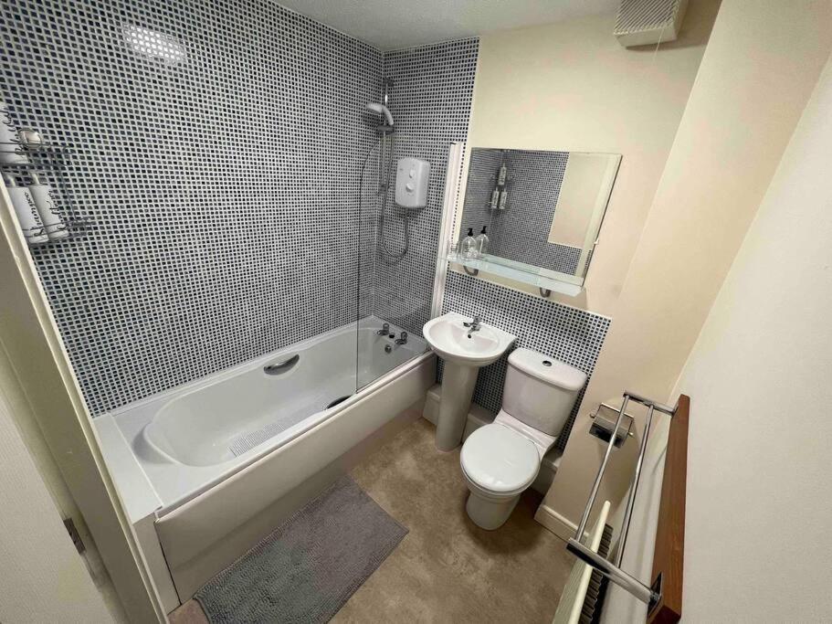 Viking Apartamento Cronton Exterior foto